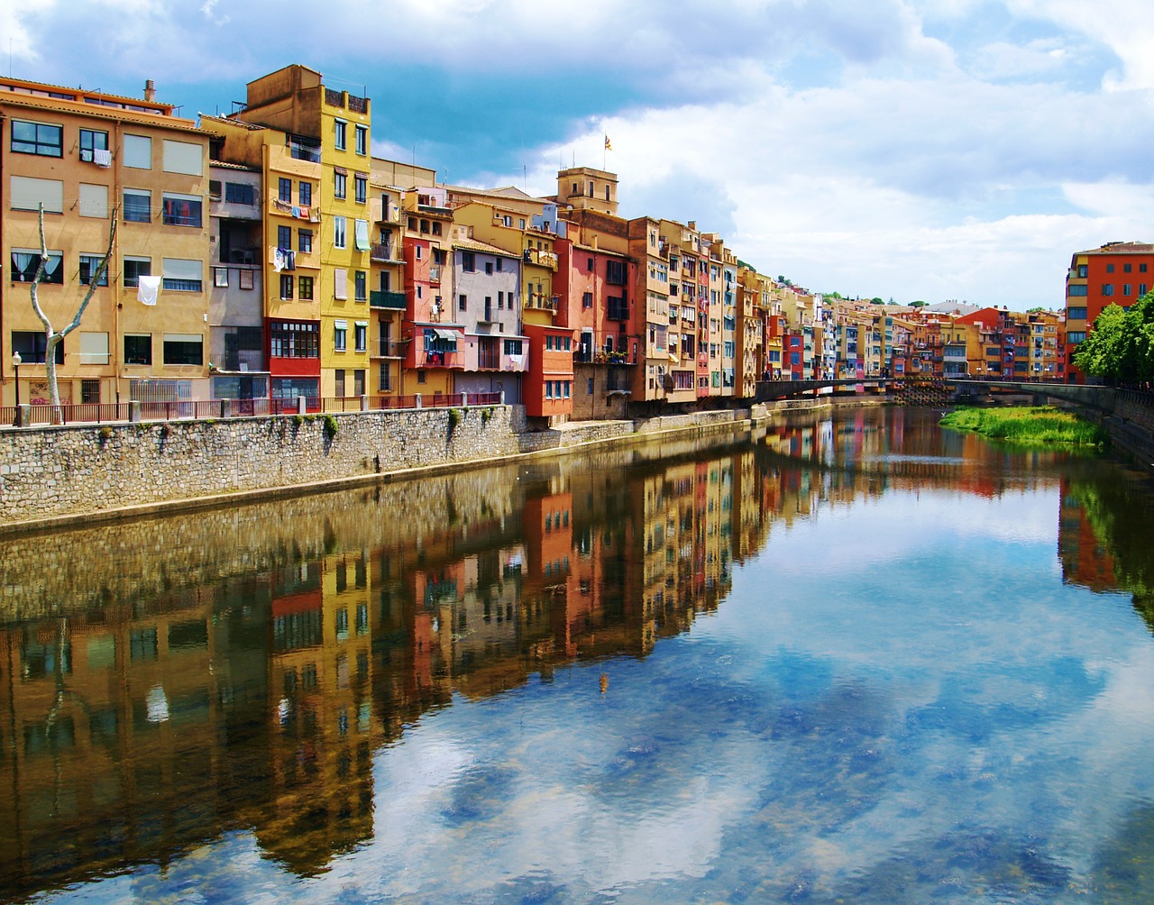 Girona, Ispanija, Katalonija, Viduržemio Jūros, Ispanų, Miestas, Architektūra, Upė, Tiltas, Vanduo