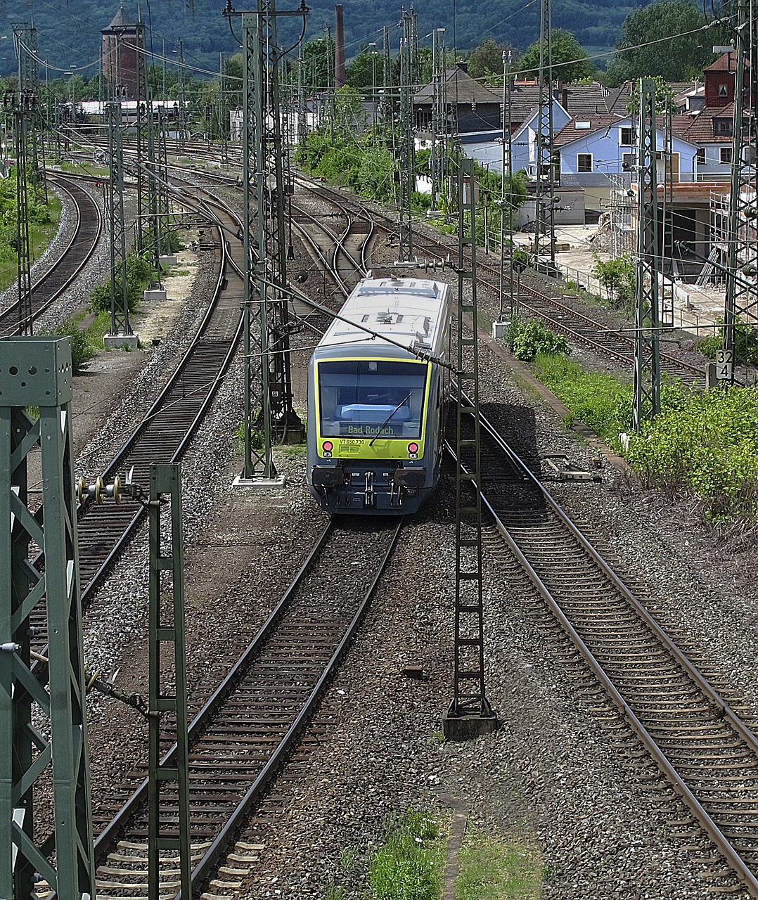 Gleise, Atrodė, Geležinkelis, Geležinkelis, Traukinių Stotis, Geležinkelių Transportas, Traukinys, Derlius, Pasekmės, Jėgos Linija