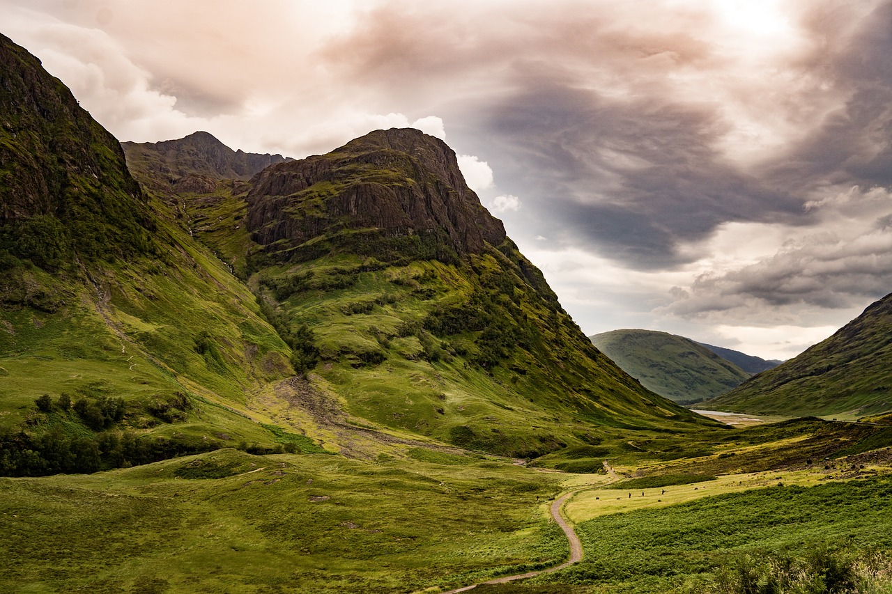 Glencoe, Škotija, Kalnas, Gamta, Slėnis, Glen, Kaimas, Debesys, Lauke, Vaizdingas