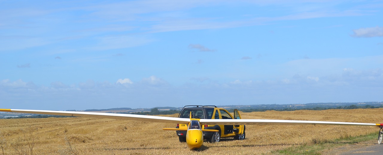 Sklandytuvas, Sklandytuvas, Aerodromas, Transporto Priemonė, Sparnas, Geltona, Gamta, Dangus, Skristi, Skrydis