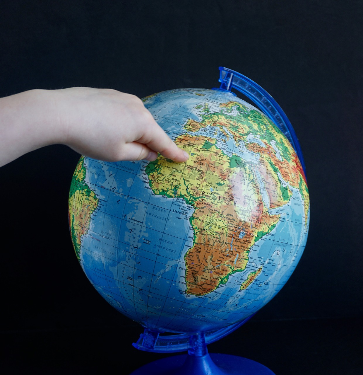 Globus, Žemėlapis, Pirštas, Žemė, Vaikas, Paieška, Nurodant, Kelionė, Atkreipti, Afrika