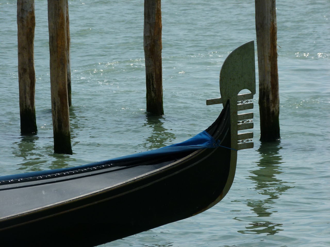 Gondola, Venecija, Vanduo, Venecijos Gondola, Kanalas, Nemokamos Nuotraukos,  Nemokama Licenzija