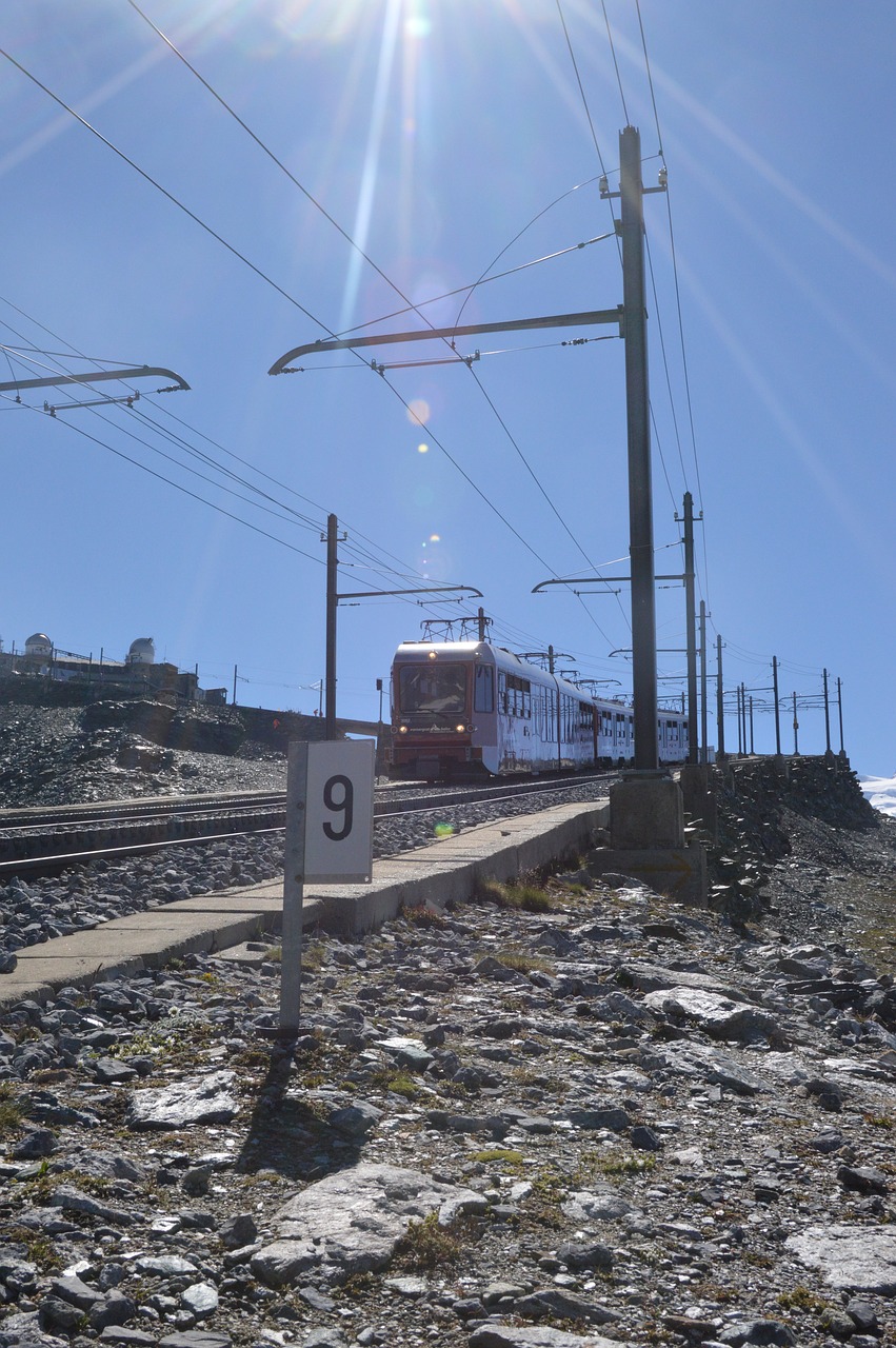 Gornergrat,  Gornergrat Bahn,  Šveicarija,  Inžinerija,  Vasara,  Kalnų,  Sraigtelis Ratų Geležinkelio,  Krumpliastiebio Mechanizmas, Nemokamos Nuotraukos,  Nemokama Licenzija