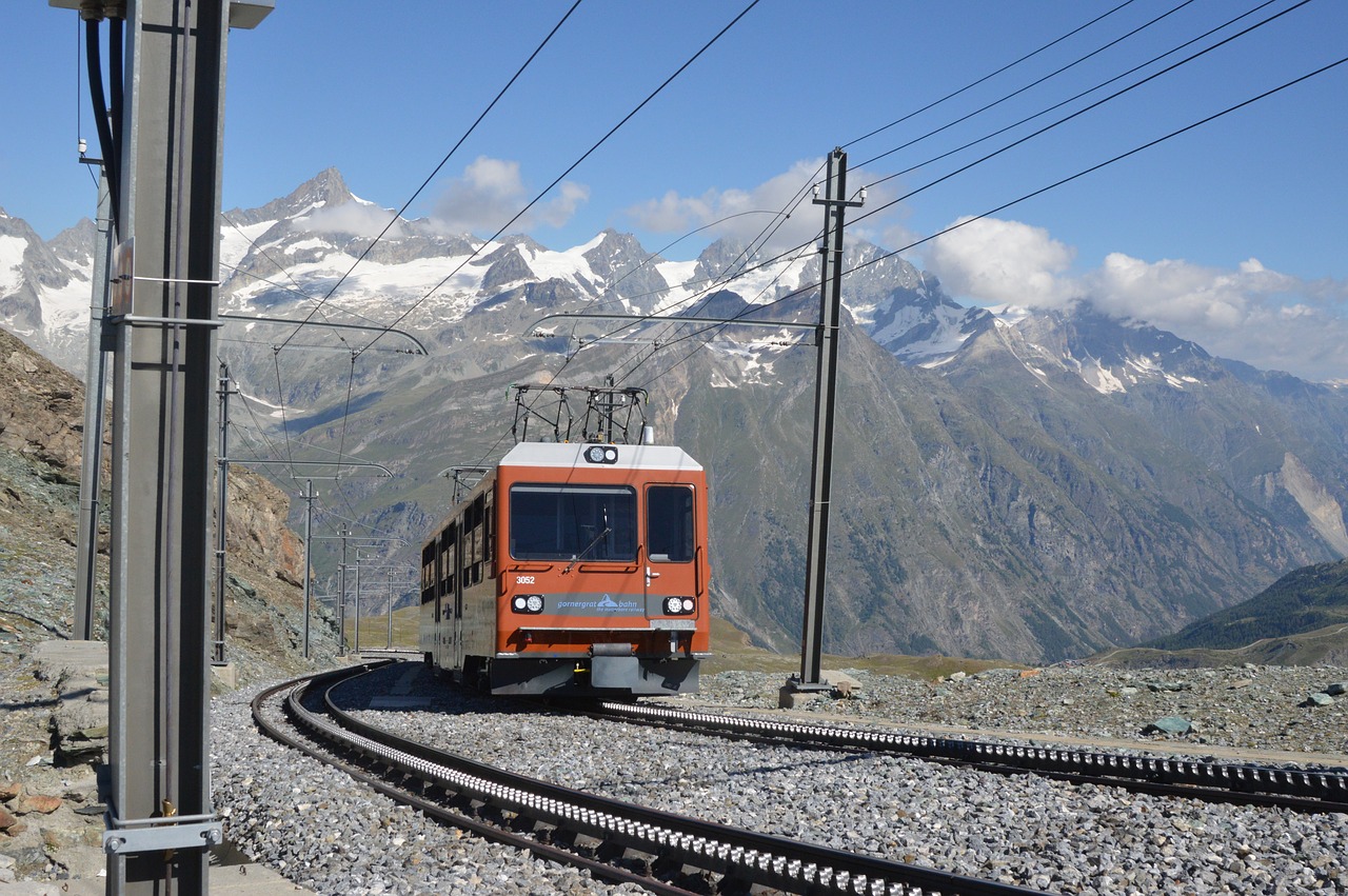 Gornergrat,  Gornergrat Bahn,  Šveicarija,  Inžinerija,  Vasara,  Kalnų,  Sraigtelis Ratų Geležinkelio,  Krumpliastiebio Mechanizmas, Nemokamos Nuotraukos,  Nemokama Licenzija