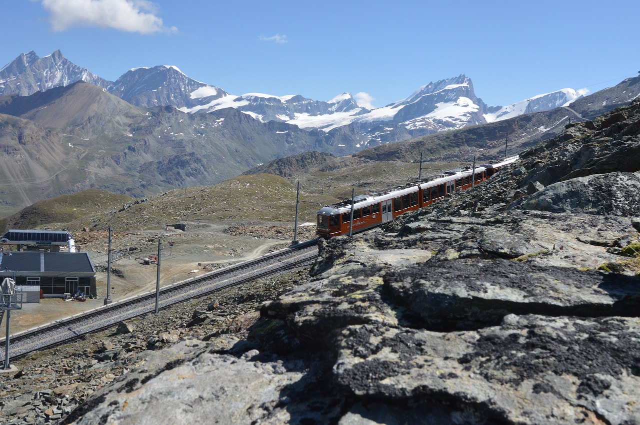 Gornergrat,  Gornergrat Bahn,  Šveicarija,  Inžinerija,  Vasara,  Kalnų,  Sraigtelis Ratų Geležinkelio,  Krumpliastiebio Mechanizmas, Nemokamos Nuotraukos,  Nemokama Licenzija