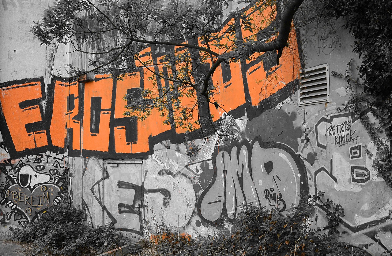 Grafiti, Gatvės Menas, Miesto Menas, Menas, Purkštuvas, Fjeras, Berlynas, Kreuzberg, Oranžinė, Snoopy