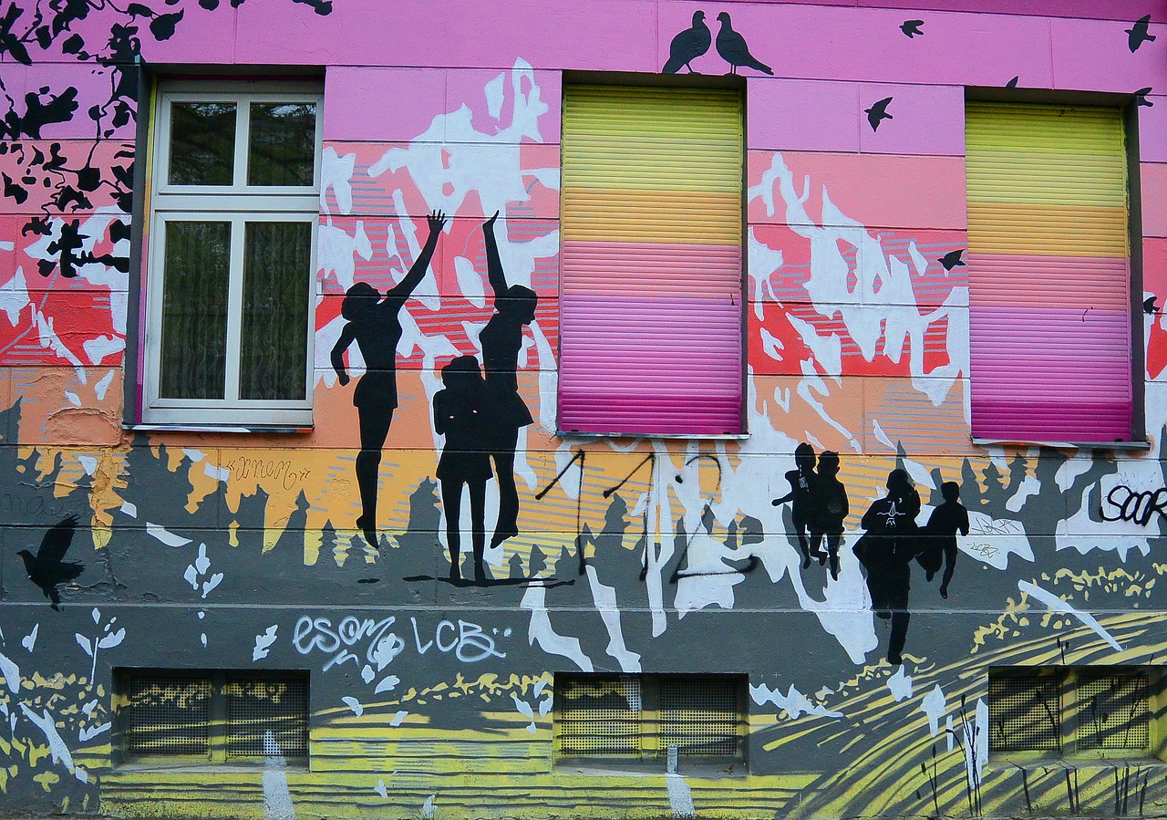 Grafiti, Gatvės Menas, Miesto Menas, Menas, Purkštuvas, Fjeras, Berlynas, Kreuzberg, Langas, Spalvinga
