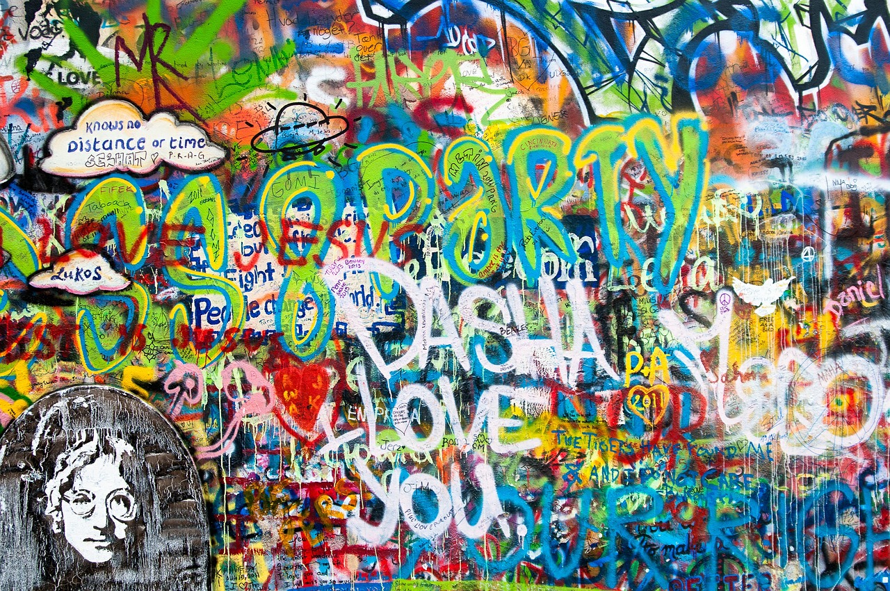 Grafiti, Jonas Lenonas Siena, Siena, Prague, Konfliktas, Husak, Skundai, Vyriausybė, Studentai, Lennonismus