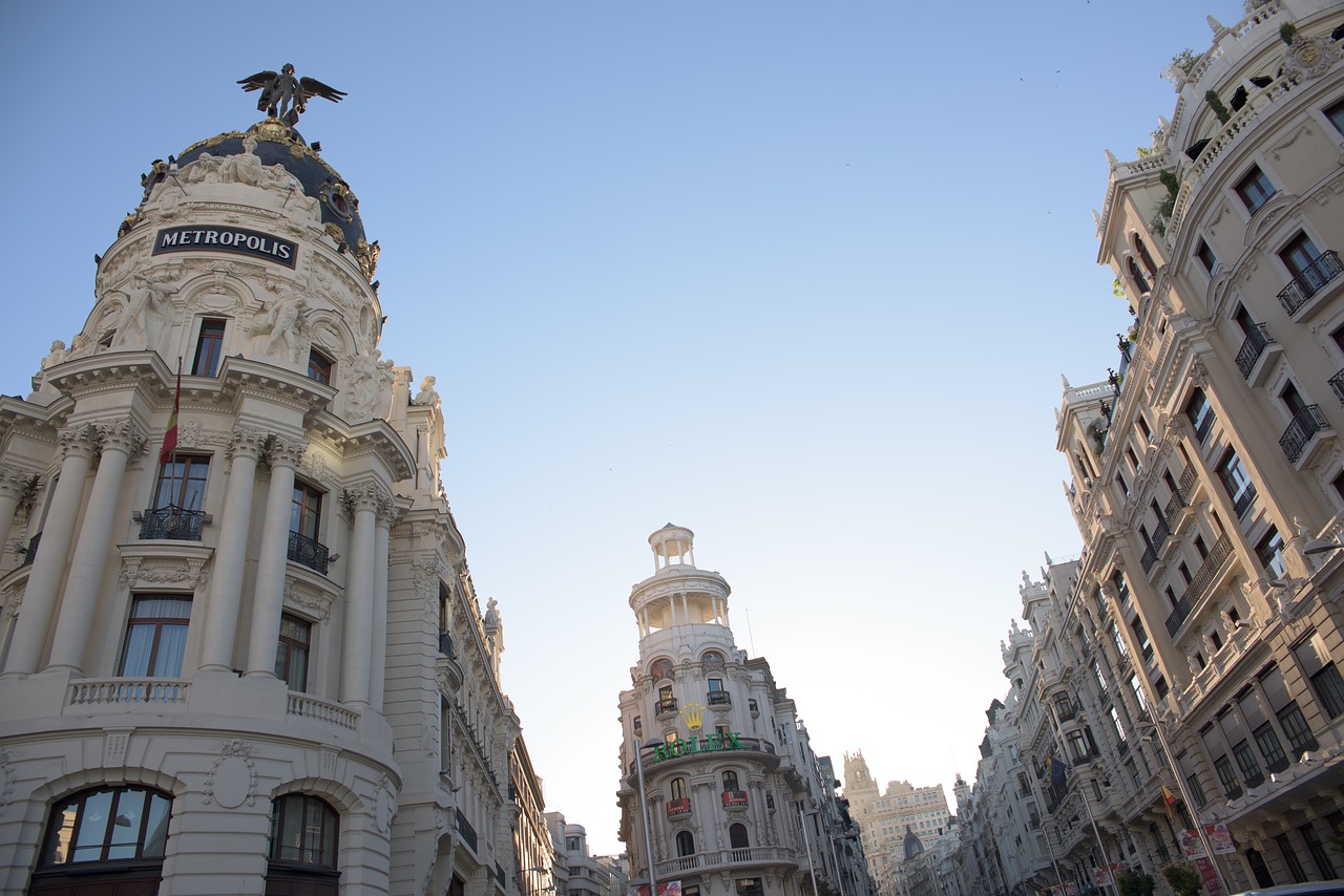 Gran Vía, Miestas, Madride, Ispanija, Puikus Būdas, Architektūra, Miesto, Kapitalas, Eismas, Metropoliai