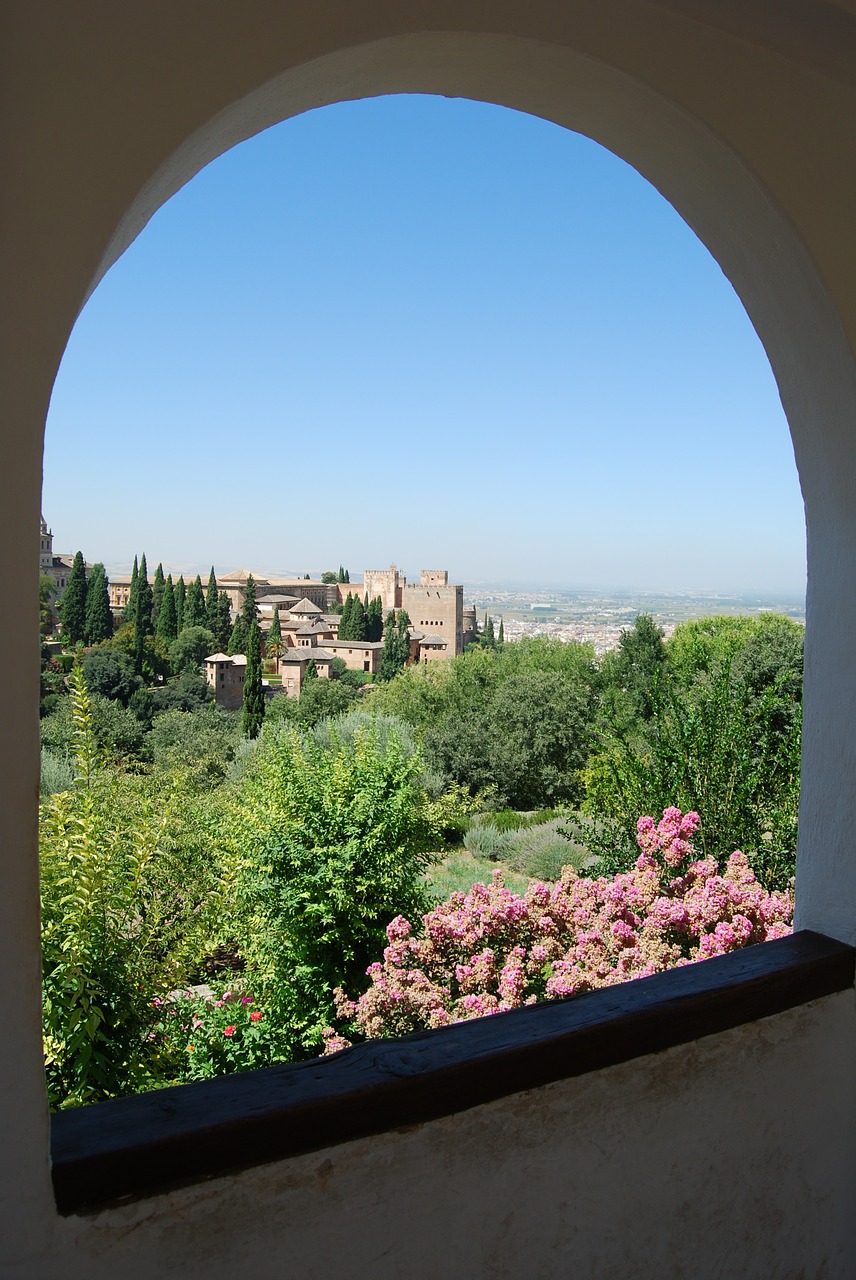Granada, Alhambra, Ispanija, Parkas, Langas, Kraštovaizdis, Žalias, Nemokamos Nuotraukos,  Nemokama Licenzija