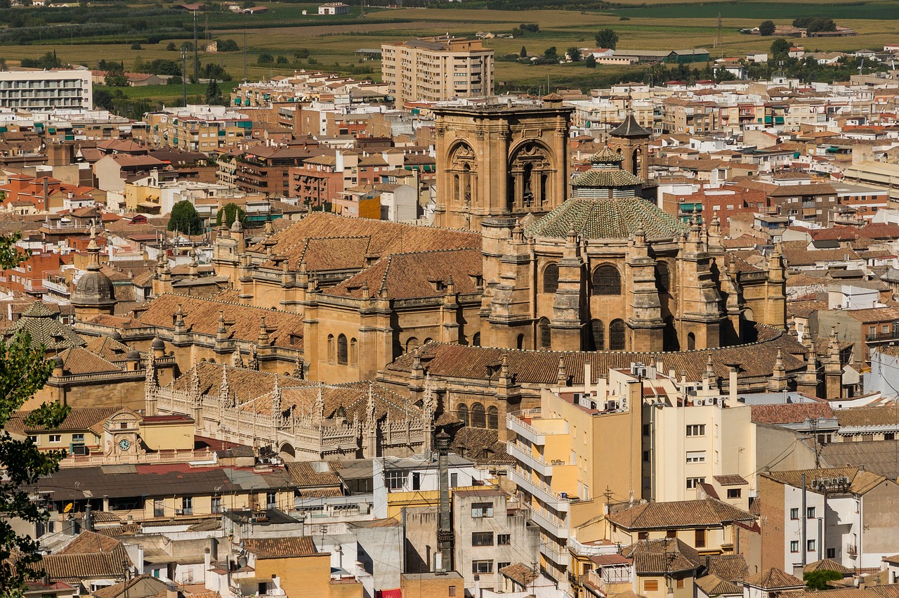 Granada, Ispanija, Katedra, Bažnyčia, Pastatai, Miestas, Miestai, Miesto, Panorama, Orientyras