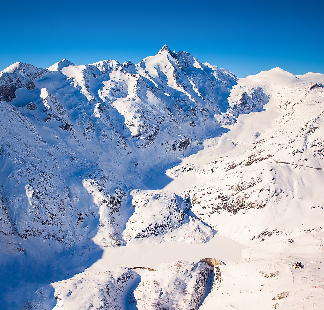 Grossglockner,  Austria,  Austrų Kalba,  Alpių,  Aukštas Tauernas,  Sniegas,  Kalnas,  Ledynas,  Nacionalinis Parkas,  Panorama