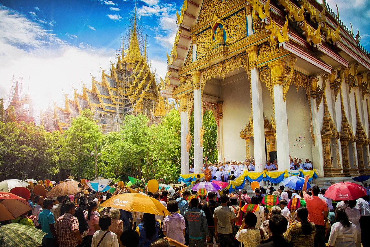 Budizmo Augimas, Wat Chan Vakarai, Phitsanulok, Nemokamos Nuotraukos,  Nemokama Licenzija