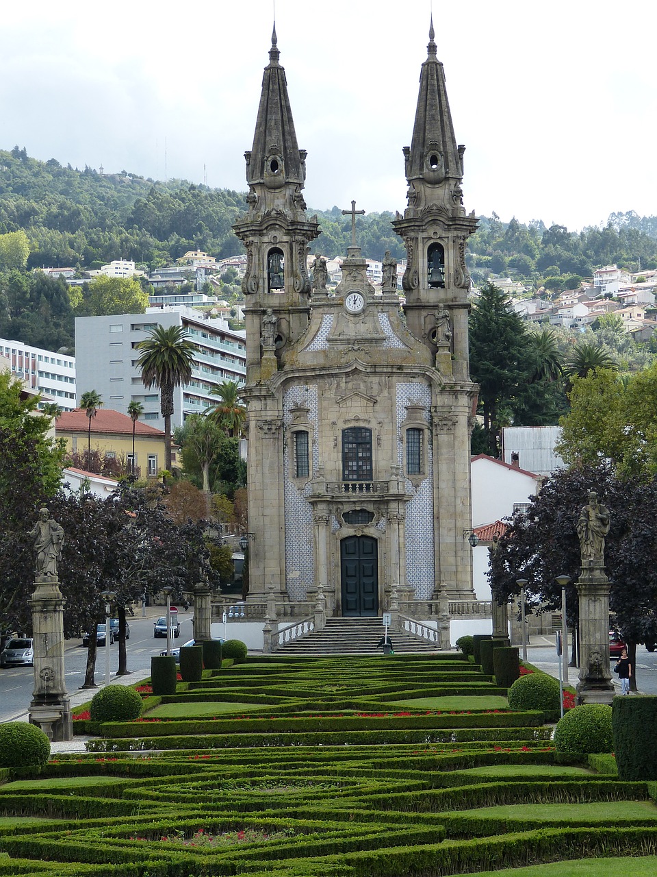 Guimarães, Portugal, Miestas, Senamiestis, Istoriškai, Turizmas, Bažnyčia, Bokštas, Parkas, Kalnas