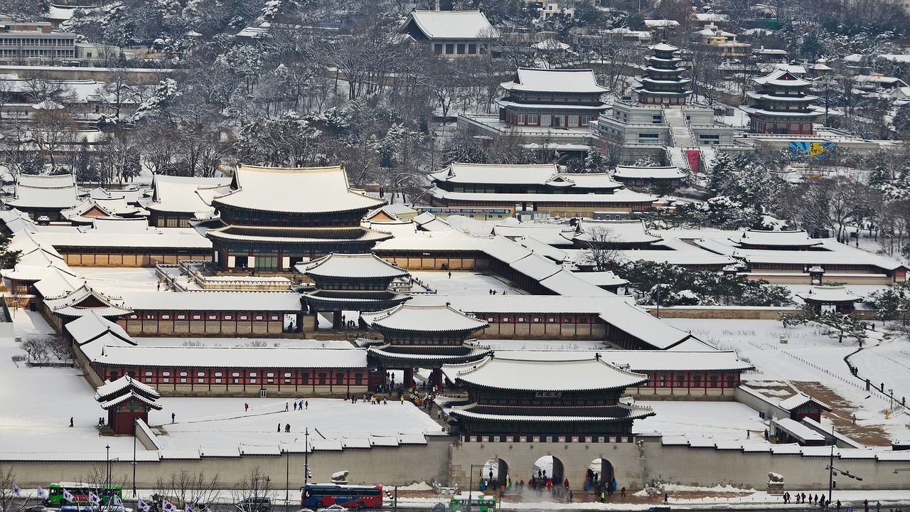 Gyeongbok Rūmai,  Uždraustasis Miestas,  Korėjos Respublika,  Tradicinis,  Korėja,  Seulas,  Korėja Kultūra,  Stogo Čerpė,  Korean,  Kultūros Vertybė