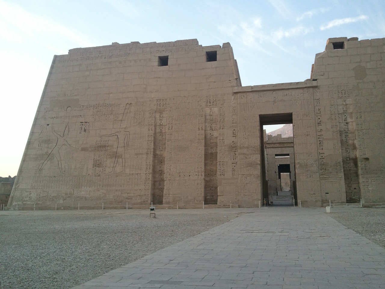 Habu Šventykla, Pharaonic, Griuvėsiai, Paminklas, Luxor, Egiptas, Faraonas, Senovinis, Istorinis, Turizmas