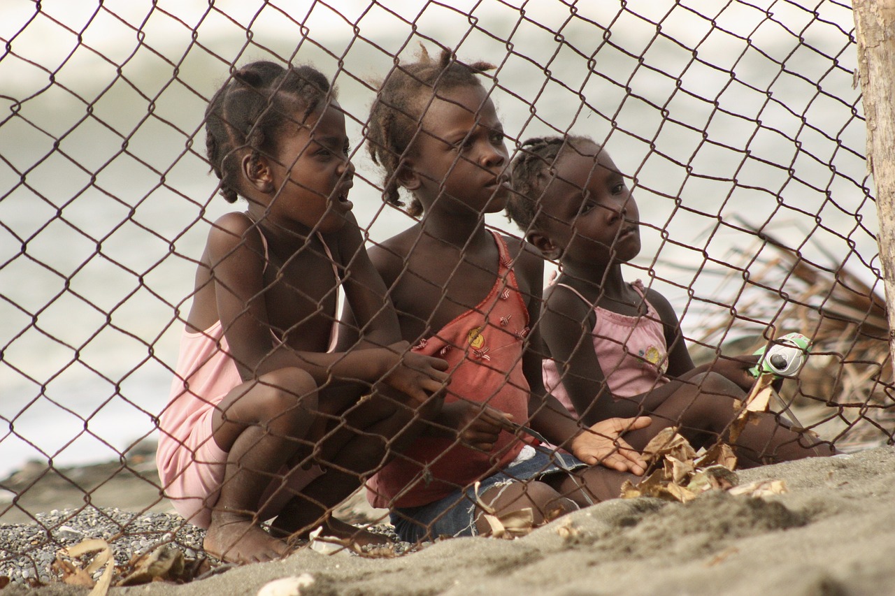 Haiti, Papludimys, Atogrąžų, Jūra, Vandenynas, Smėlis, Kranto, Egzotiškas, Pakrantė, Žmonės