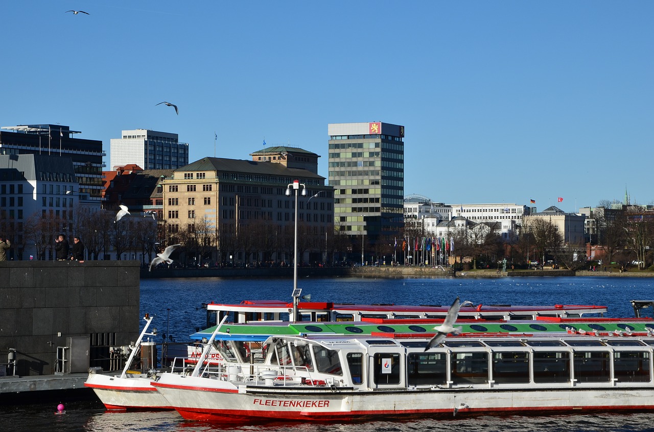 Hamburgas, Vanduo, Laivas, Vokietija, Miestas, Ežeras, Alster, Binnenalster, Hanzos Miestas, Architektūra