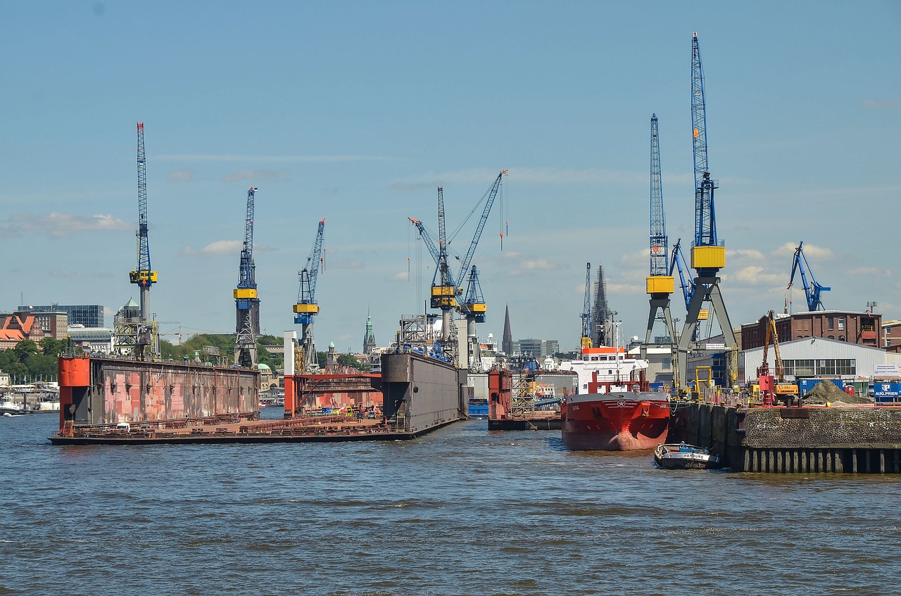 Hamburgas, Uostas, Elbe, Hanzos Miestas, Laivas, Vanduo, Hanseatic, Konteinerių Tvarkymas, Konteinerių Terminalas, Boot