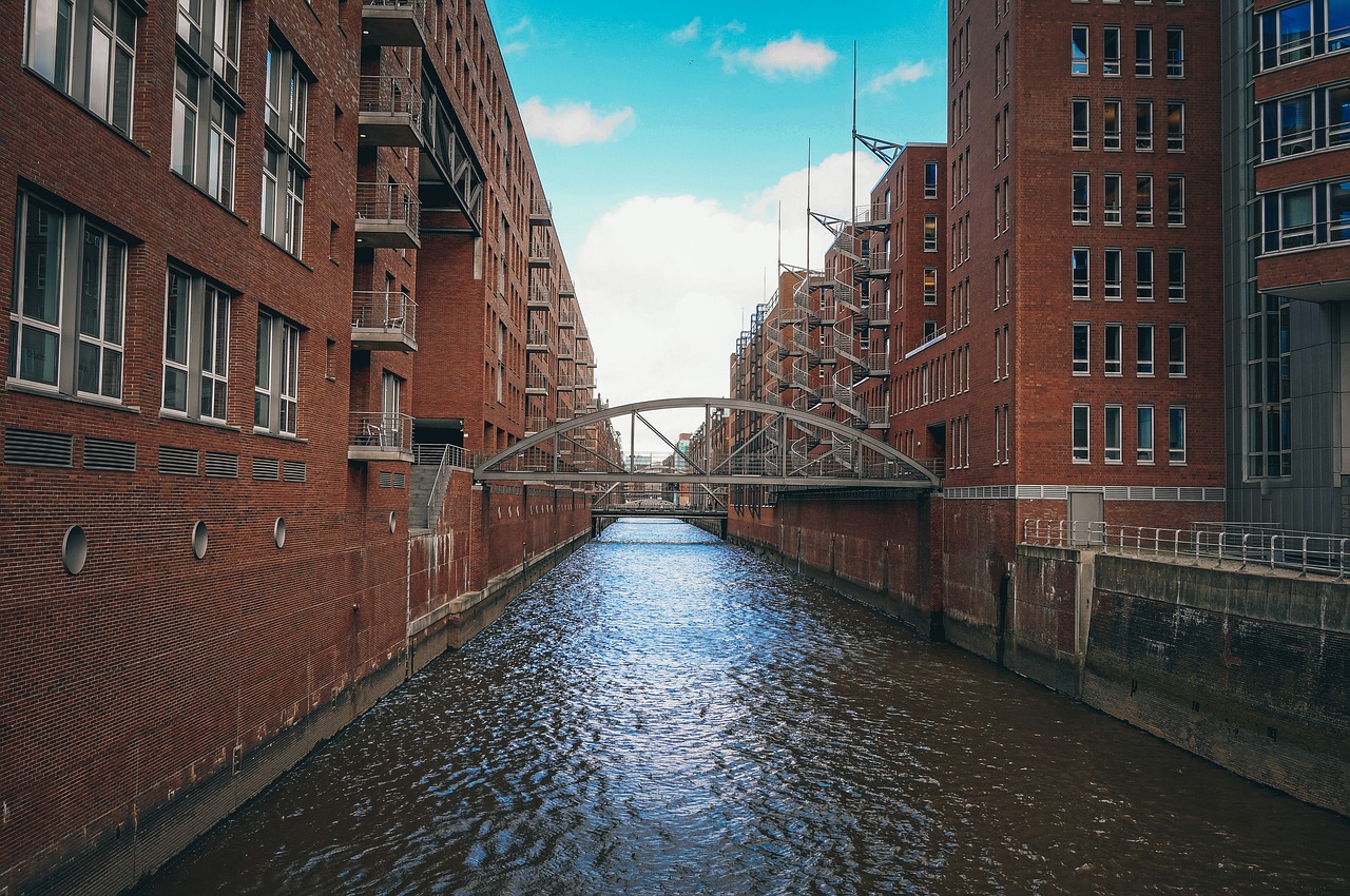 Hamburg,  Speicherstadt,  Architektūra,  Miestas,  Statyba,  Upė,  Kanalas,  Vokietija,  Kelionė,  Vandens