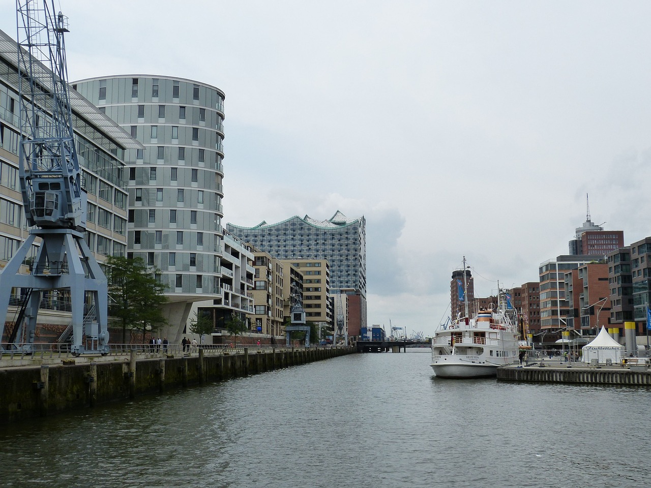 Hamburgas,  Hanzos Miestas,  Architektūra,  Uosto Miestas,  Miestas,  Pastatas,  Šiuolaikiška,  Elbės Filharmonijos Salė,  Uostas,  Kranas