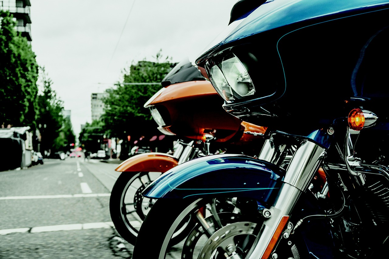 Harley,  Harley Davidson,  Motociklas,  Variklis,  Važiuoti,  Gabenimas,  Transporto Priemonė,  Purentuvas,  Dvyniai,  Kelio Glide