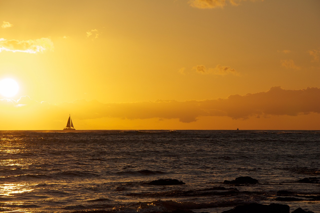 Hawaii, Saulėlydis, Burlaivis, Geltona, Oranžinė, Vandenynas, Papludimys, Jūra, Vasara, Hawaii Beach