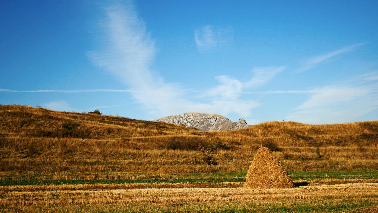 Haystack, Ruduo, Kalnas, Spalio Mėn, Kritimas, Dangus, Gamta, Kraštovaizdis, Natūralus, Spalvinga