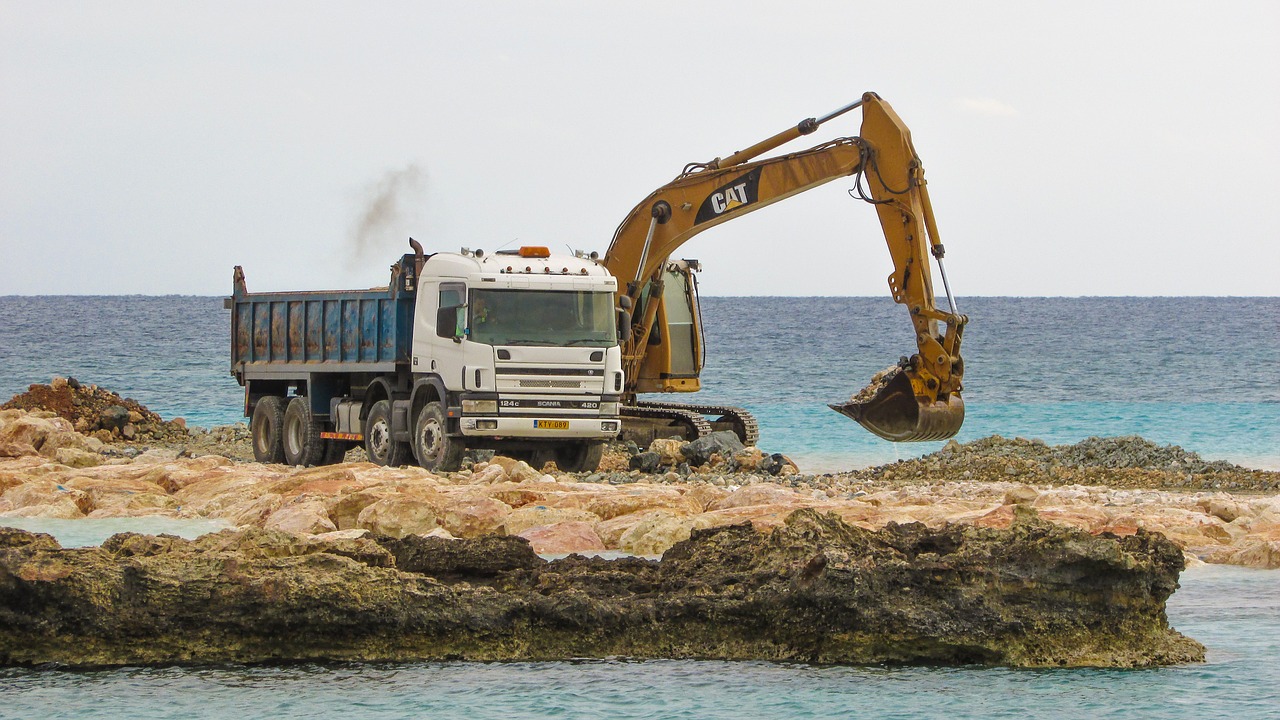 Sunkiosios Mašinos, Krautuvas, Sunkvežimis, Darbo, Statyba, Marina, Ayia Napa, Kipras, Nemokamos Nuotraukos,  Nemokama Licenzija