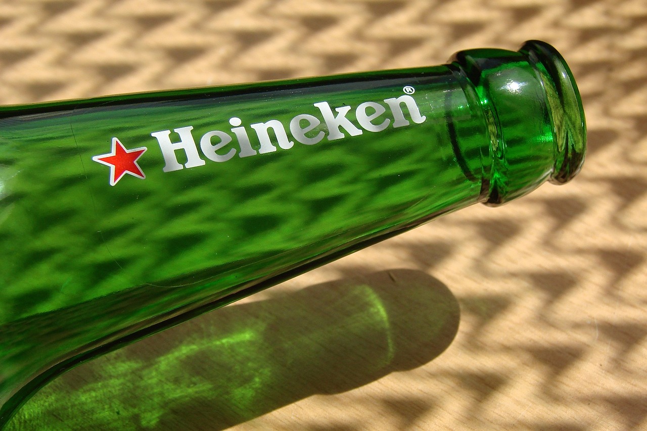Heineken, Alus, Butelis, Logotipas, Žalias, Spinduliai, Šešėliai, Nemokamos Nuotraukos,  Nemokama Licenzija