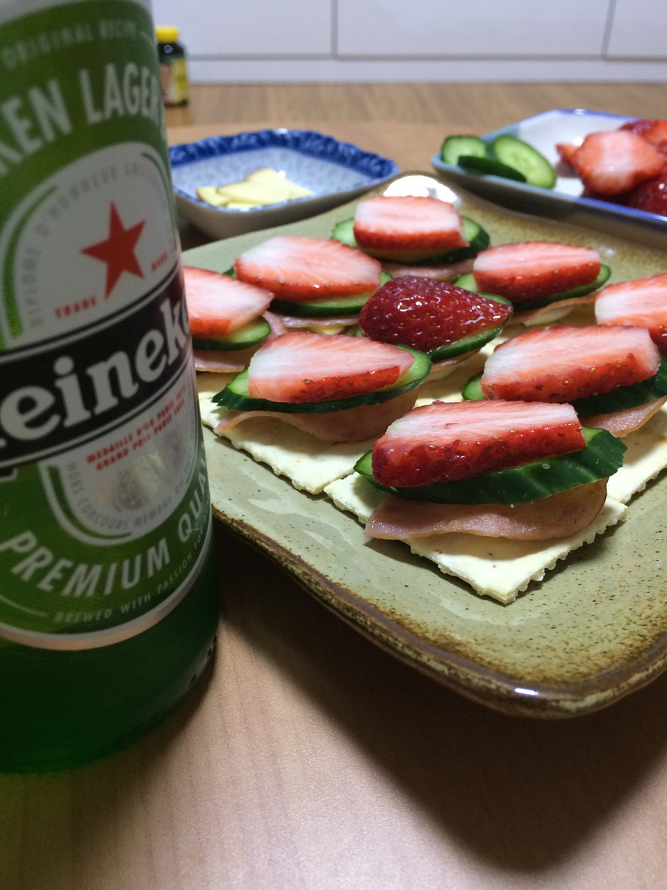 Heineken, Alus, Braškių Kanapės, Nemokamos Nuotraukos,  Nemokama Licenzija
