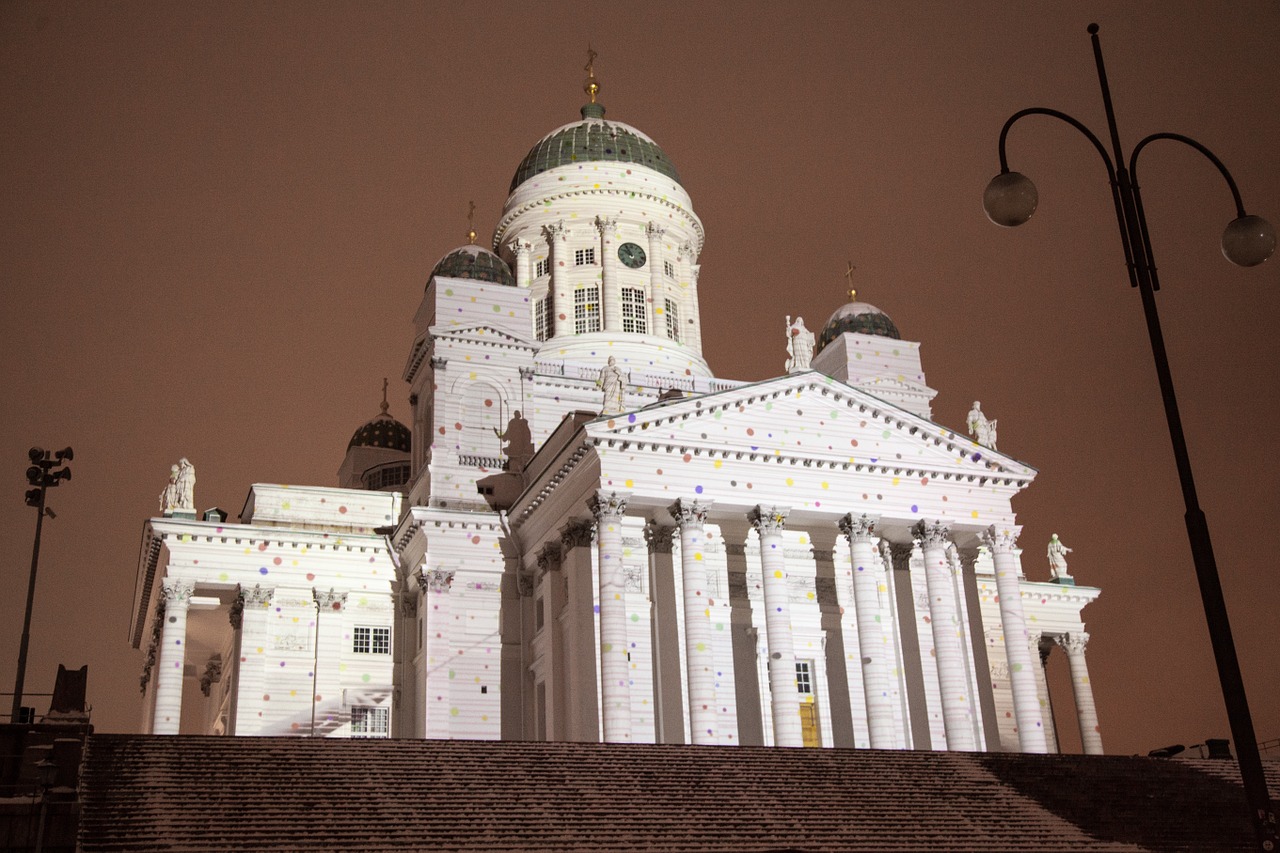 Helsisinkio Katedra, Lux Helsinki, Šviesos Šou, Sniegas, Turizmas, Bažnyčia, Monumentalus, Pastatas, Eksterjeras, Žiema