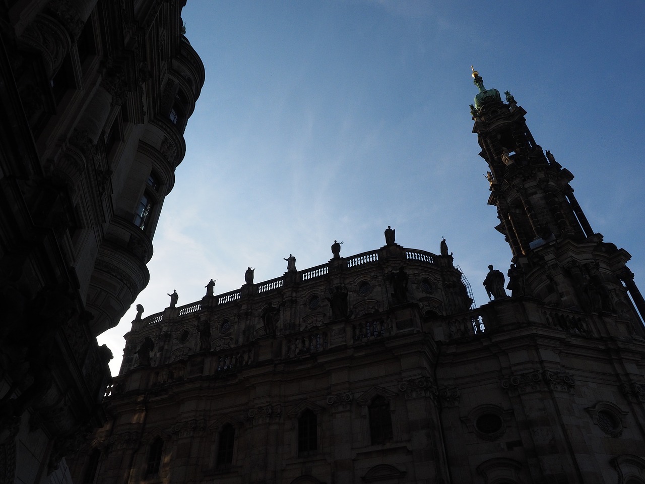 Hofkirche, Drezdenas, Katholische Hofkirche Dresden, Varpinė, Istoriškai, Architektūra, Senamiestis, Pastatas, Bažnyčia, Statulos