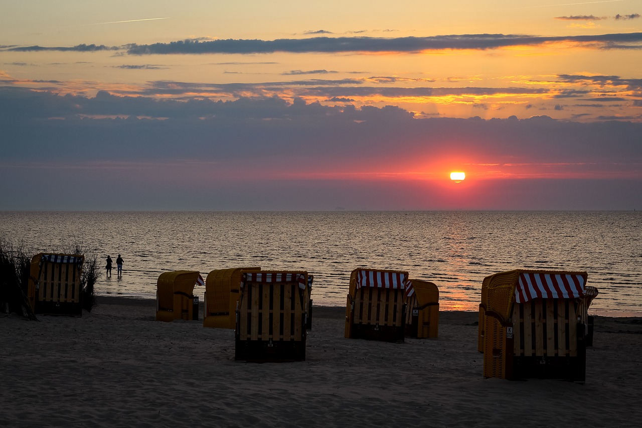 Šventė, Šiaurės Jūra, Saulėlydis, Papludimys, Klubai, Jūra, Vanduo, Twilight, Vasaros Vakaras, Vasara