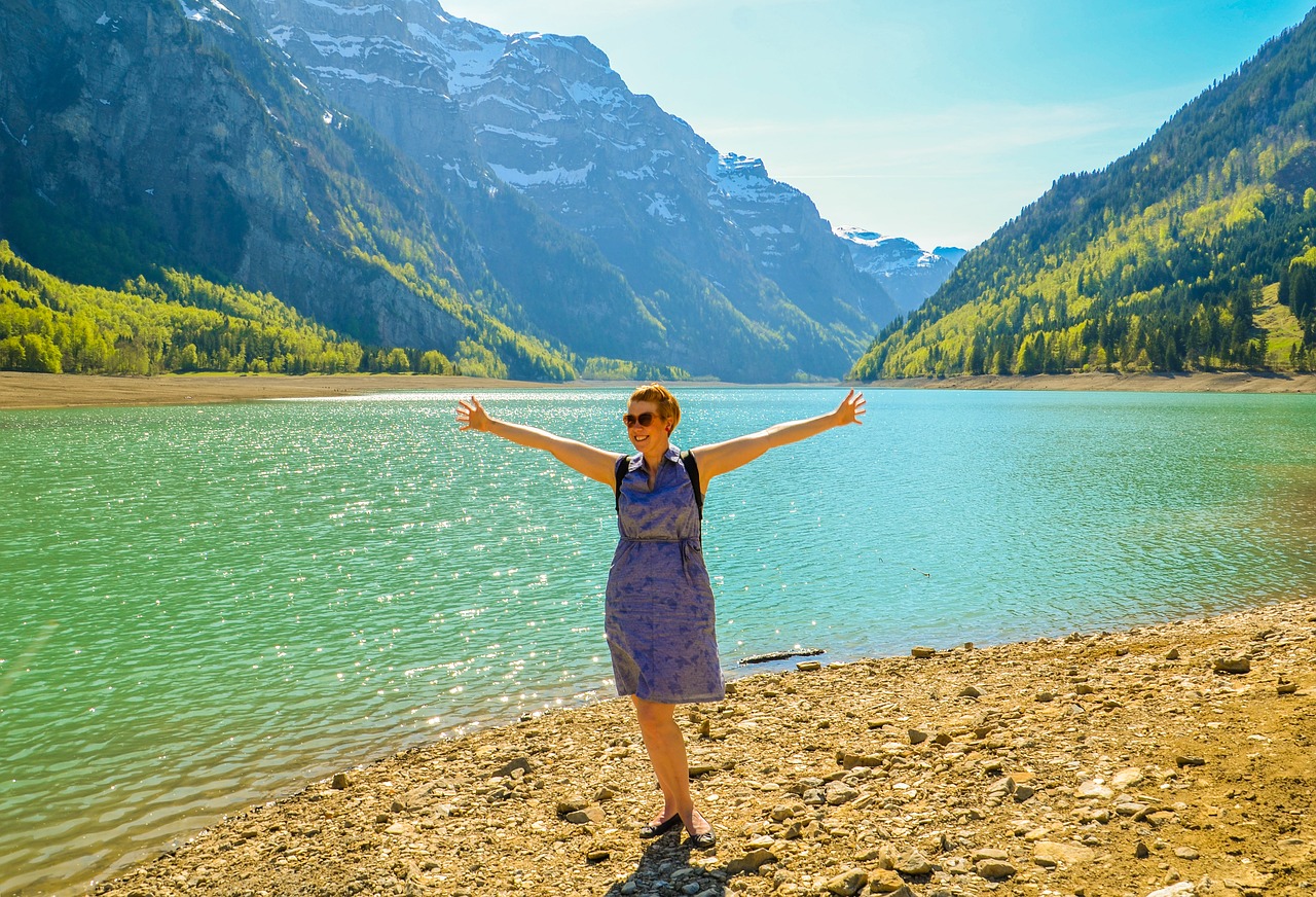 Atostogos,  Bergsee,  Laisvė,  Žygiai,  Džiaugsmas,  Ežeras Klöntal,  Glarus,  Šveicarija,  Pobūdį,  Vandenys