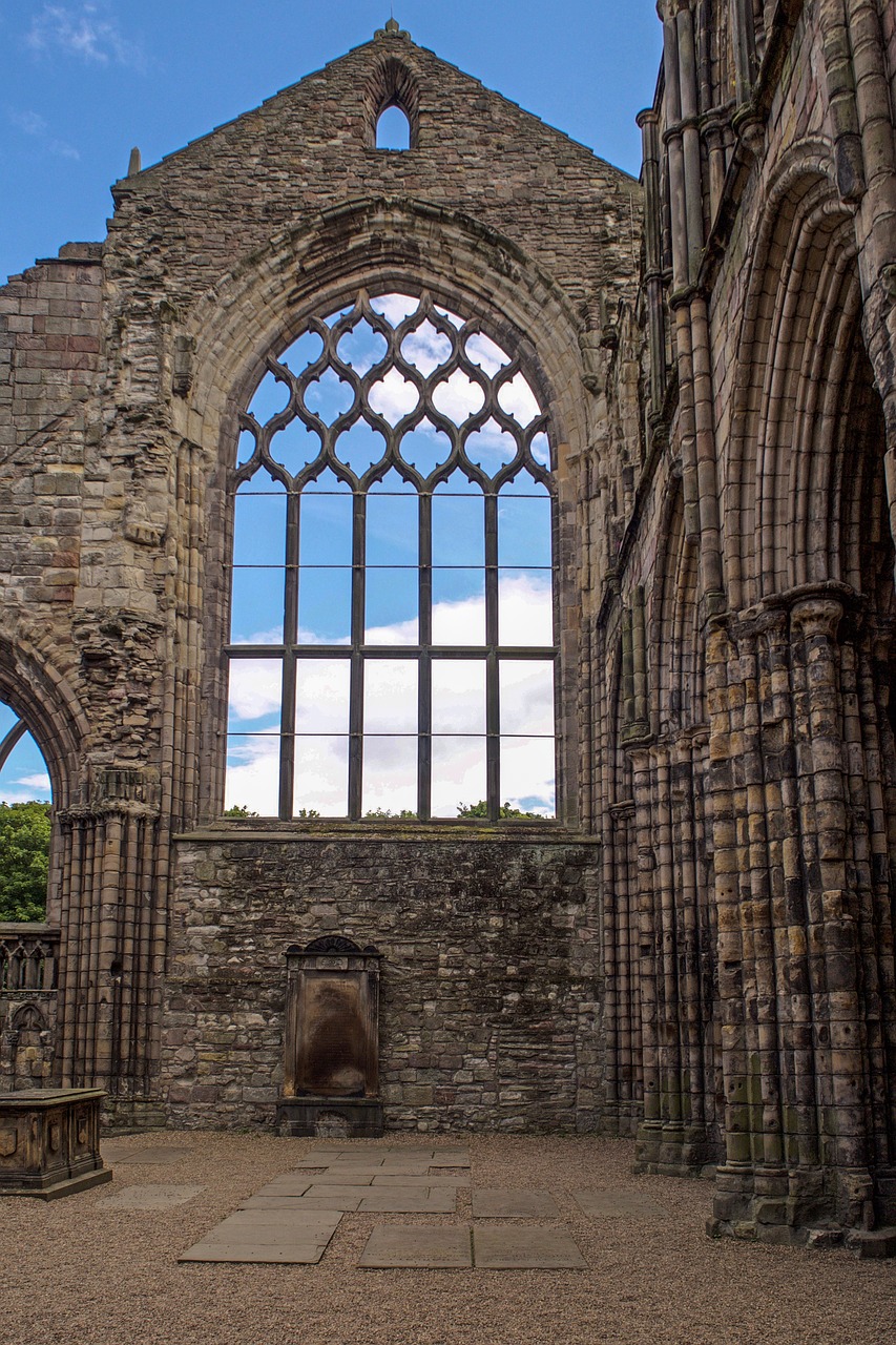 Holyroodhouse, Holyrood Rūmai, Abatija Bažnyčia, Gyvenamoji Vieta, Britanijos Karalienė, Edinburgas, Škotija, Nemokamos Nuotraukos,  Nemokama Licenzija