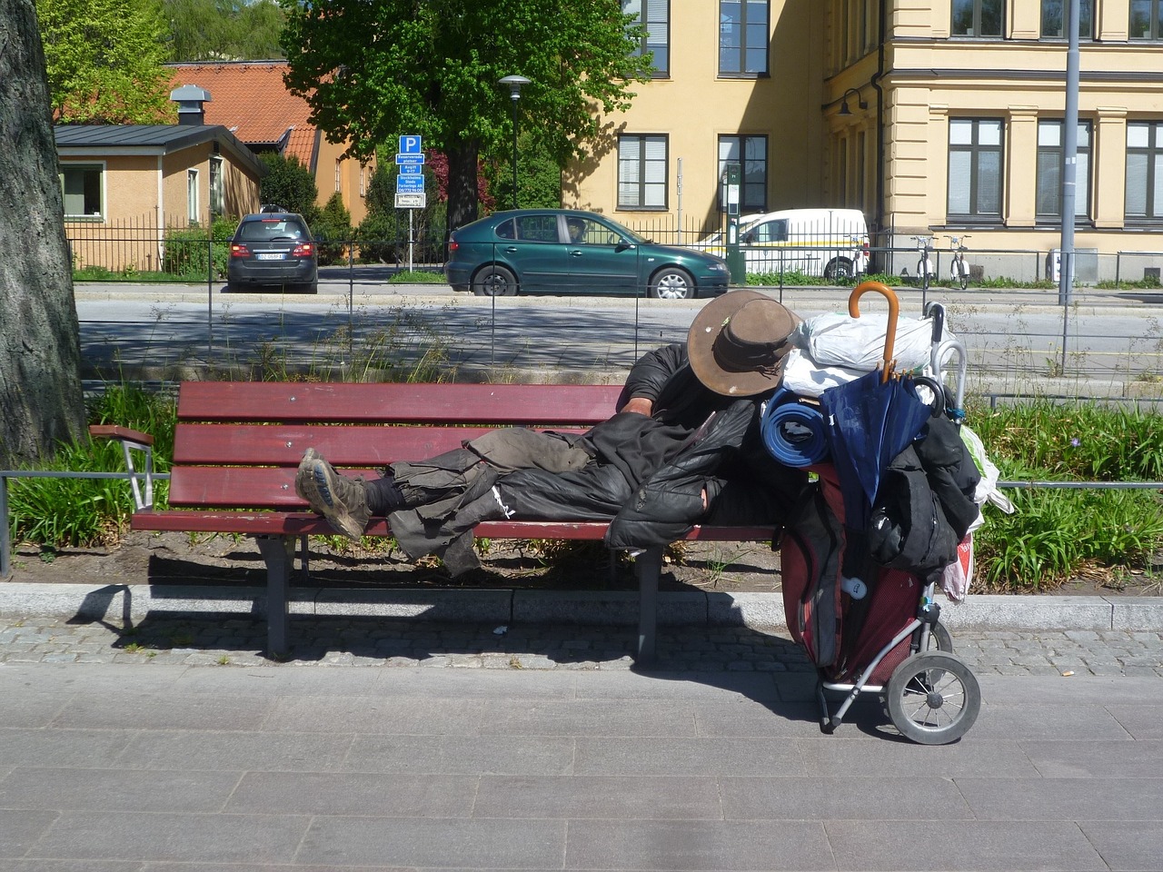 Benamiai, Stockholm, Dreifas, Parko Suoliukas, Skrybėlę, Pakavimas, Gatvė, Norrmälarstrand, Nemokamos Nuotraukos,  Nemokama Licenzija