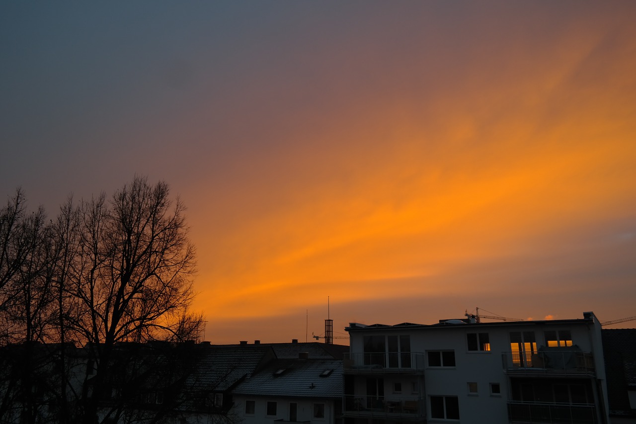 Namai, Bažnyčia, Bokštas, Abendstimmung, Saulėlydis, Dangus, Juostelės, Oranžinė, Twilight, Medis