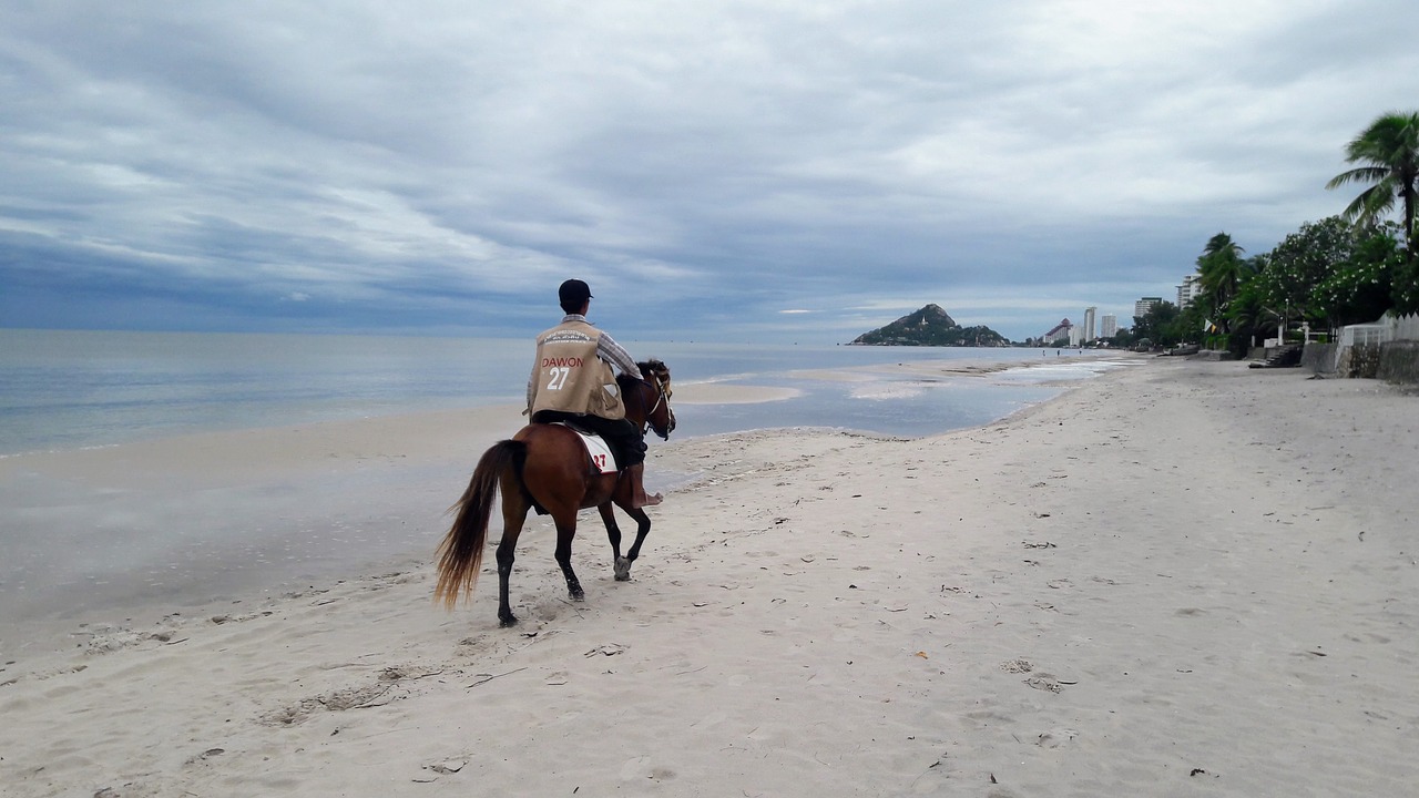 Jodinėjimas Hua Hin,  Hua Hin Paplūdimys,  Jūra,  Hua Hin,  Kelionė,  Pobūdį,  Papludimys,  Tailando Įlankos,  Turizmas,  Pračuapkhirikhanas