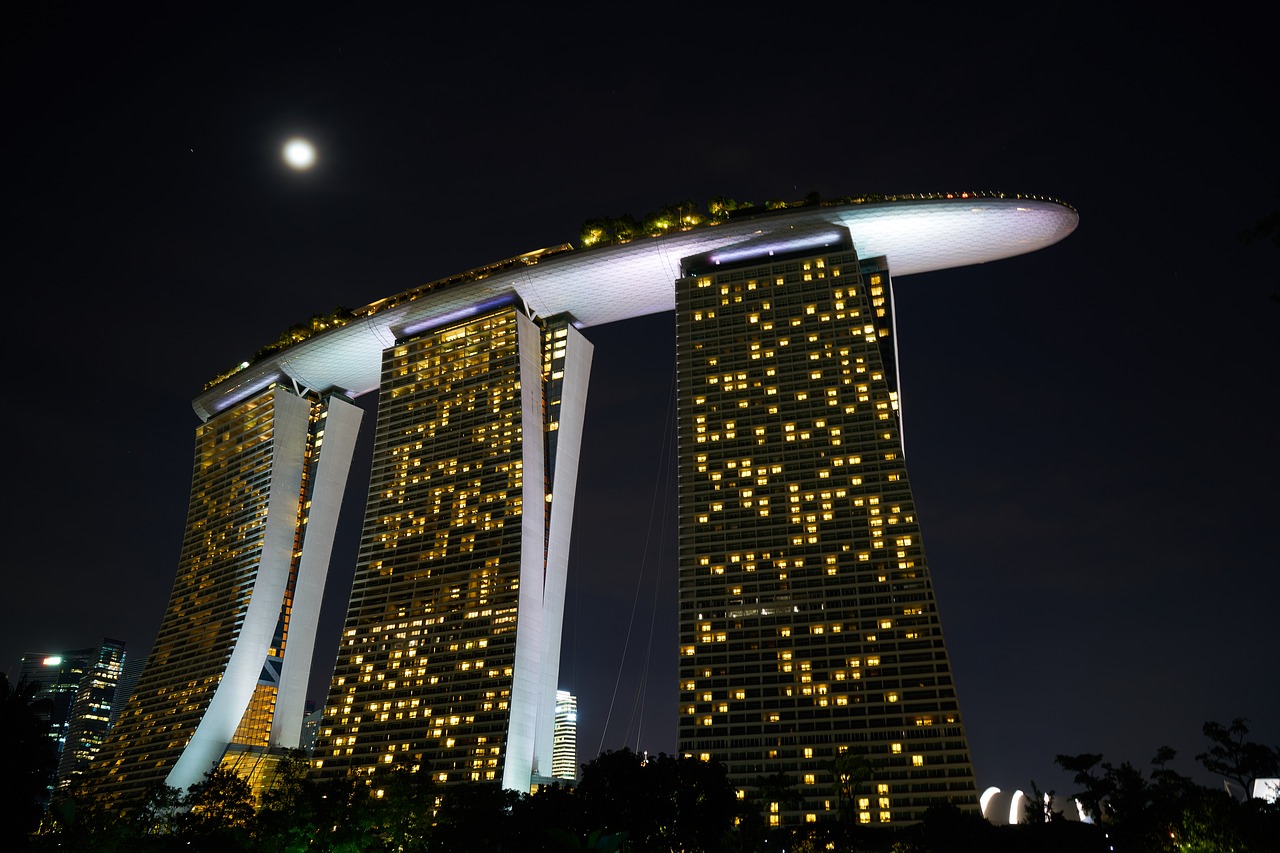 Viešbutis, Dangoraižis, Singapūras, Naktis, Žibintai, Miestas, Šiuolaikinis, Šiuolaikiška, Architektūra, Marina Bay Smėliai