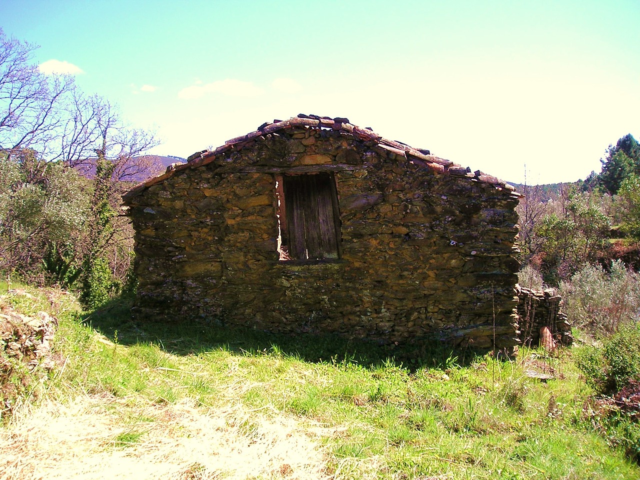 Avys, Kalnas, Akmenys, Petit, Namas, Chalet, Kalnai, Laukas, Shed, Nemokamos Nuotraukos