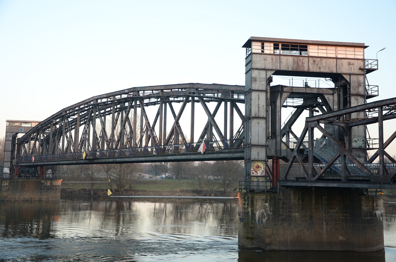 Hubbrücke, Magdeburgas, Geležinkelio Tiltas, Elbe, Paminklas, Trasa, Vieno Takelio, Bėgių Lovos, Pastatas, Tiltas