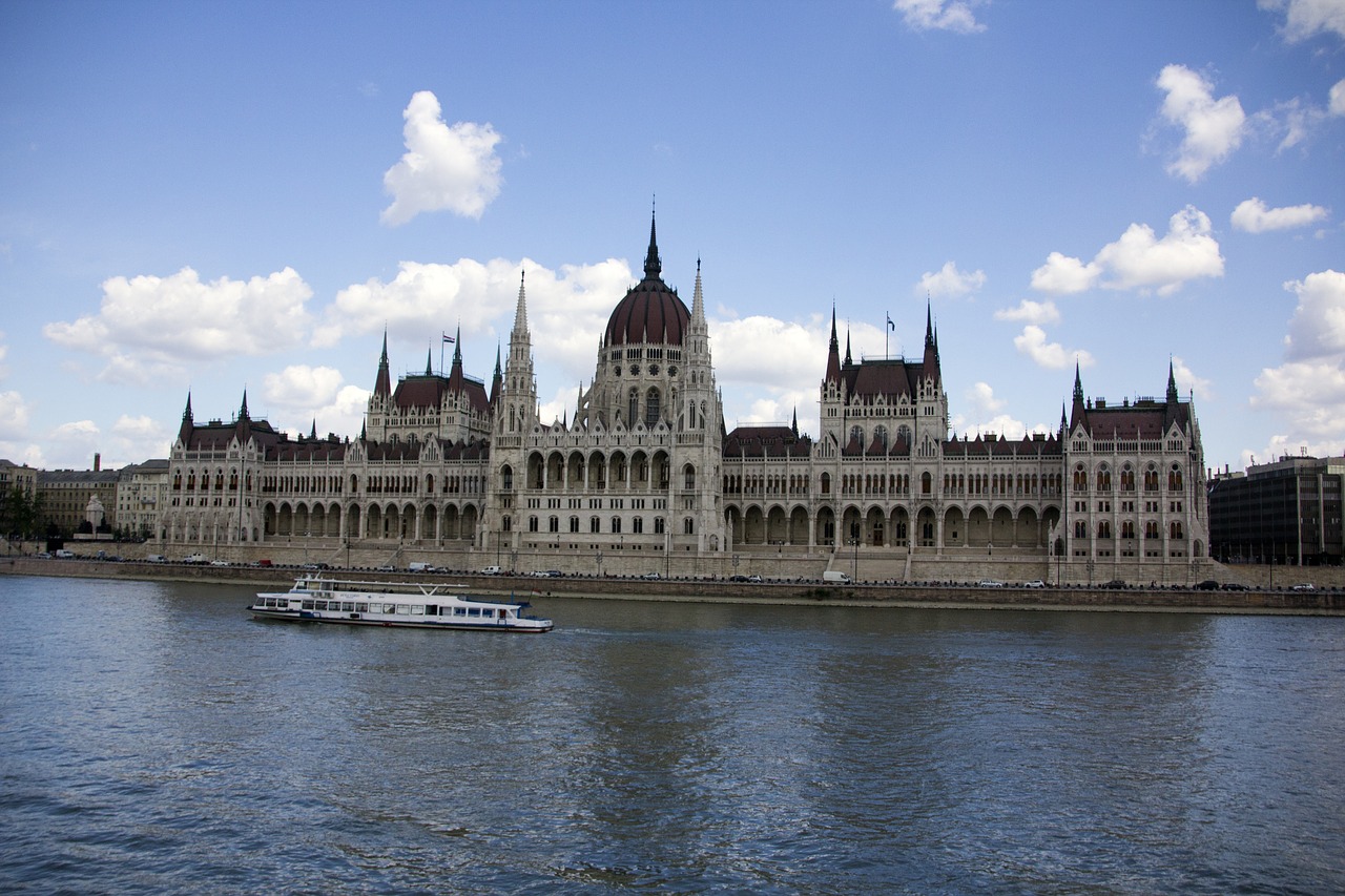 Vengrija, Budapest, Parlamentas, Pastatas, Architektūra, Vyriausybė, Įspūdingas, Galingas, Vengrijos Parlamentas, Populiarus