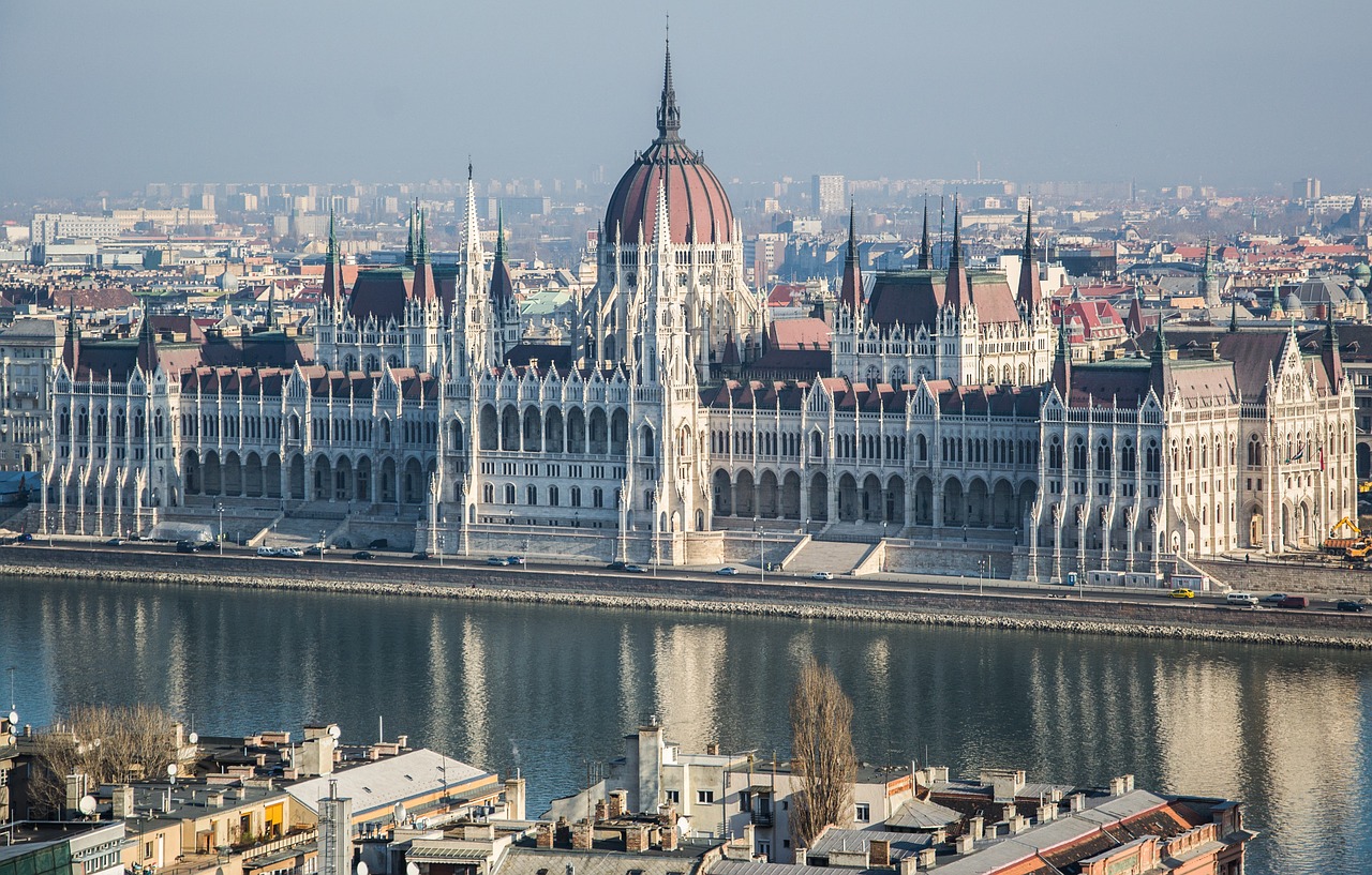 Vengrija, Parlamentas, Budapest, Upė, Danube, Pastatas, Architektūra, Vengrijos Parlamentas, Vyriausybė, Miesto Kelionė