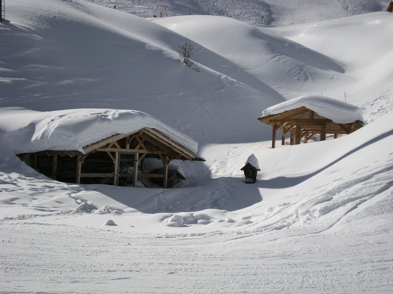 Nameliai, Sniegas, Kalnas, Dolomitas, Kraštovaizdis, Žiema, Namas, Šaltas, Gamta, Medinis