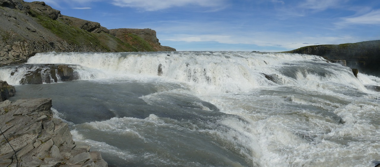 Iceland, Gullfoss, Krioklys, Kraštovaizdis, Upė, Vanduo, Gamta, Milžiniškas, Gamtos Jėga, Vandens Galia