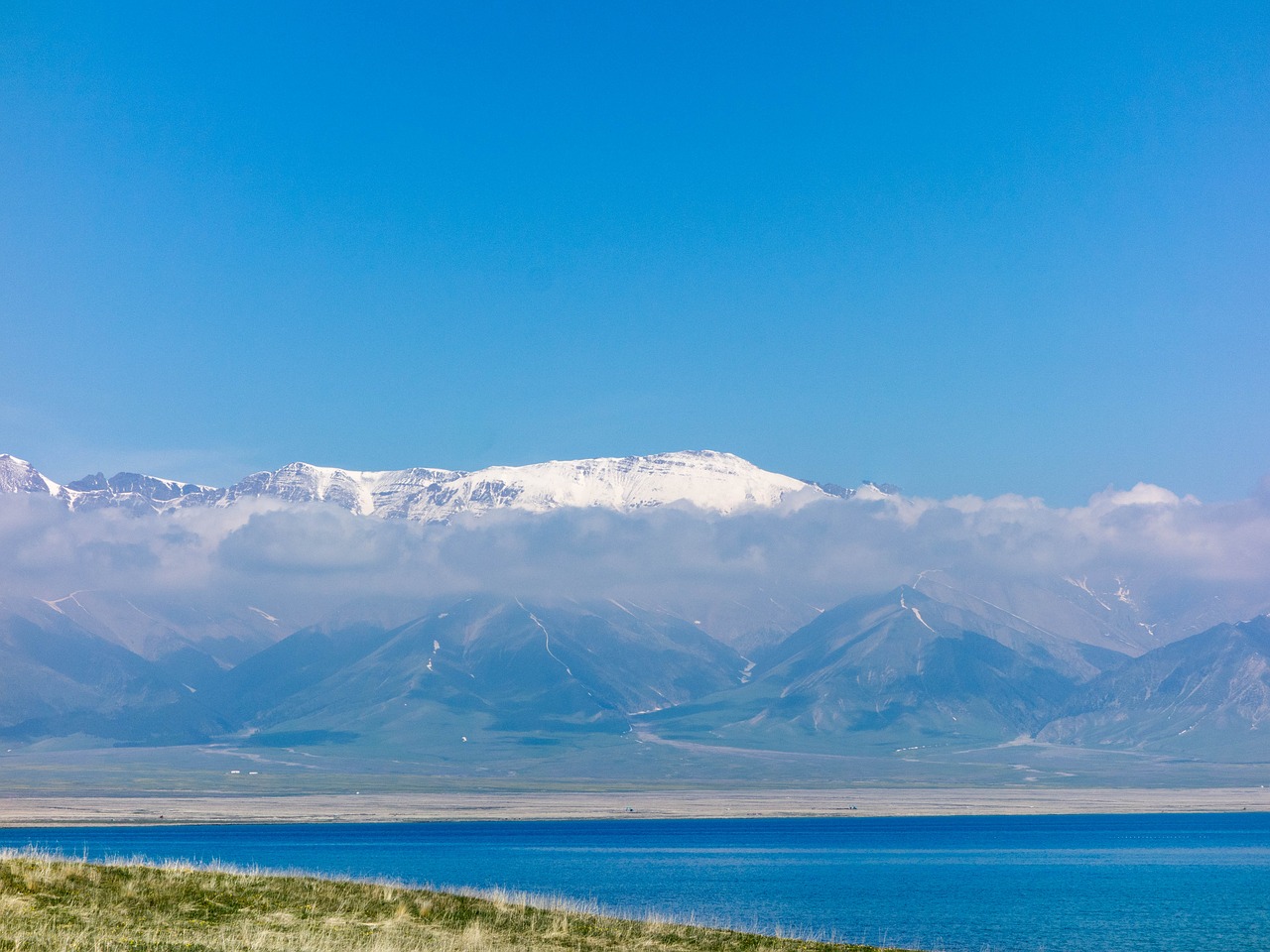 Xinjiang, Sailimo Ežeras, Pakeliui, Sniego Kalnas, Nemokamos Nuotraukos,  Nemokama Licenzija
