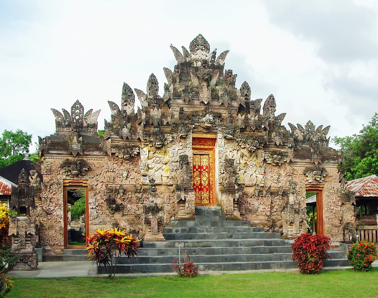 Indonezija, Bali, Šventykla, Skulptūros, Statulos, Religija, Religinis, Architektūra, Religinis Paminklas, Nemokamos Nuotraukos