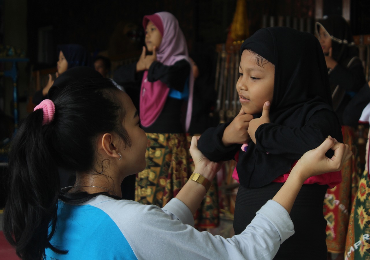 Indonezijos Tradicinis Šokis, Indonezijos Šokis, Indonezijos Kultūra, Sundanos Kultūra, Praleisti Asih, Sanggar Jamparing Asih, Indonezijos Kultūra, Šokti, Tradicinis Šokis, Šokiai