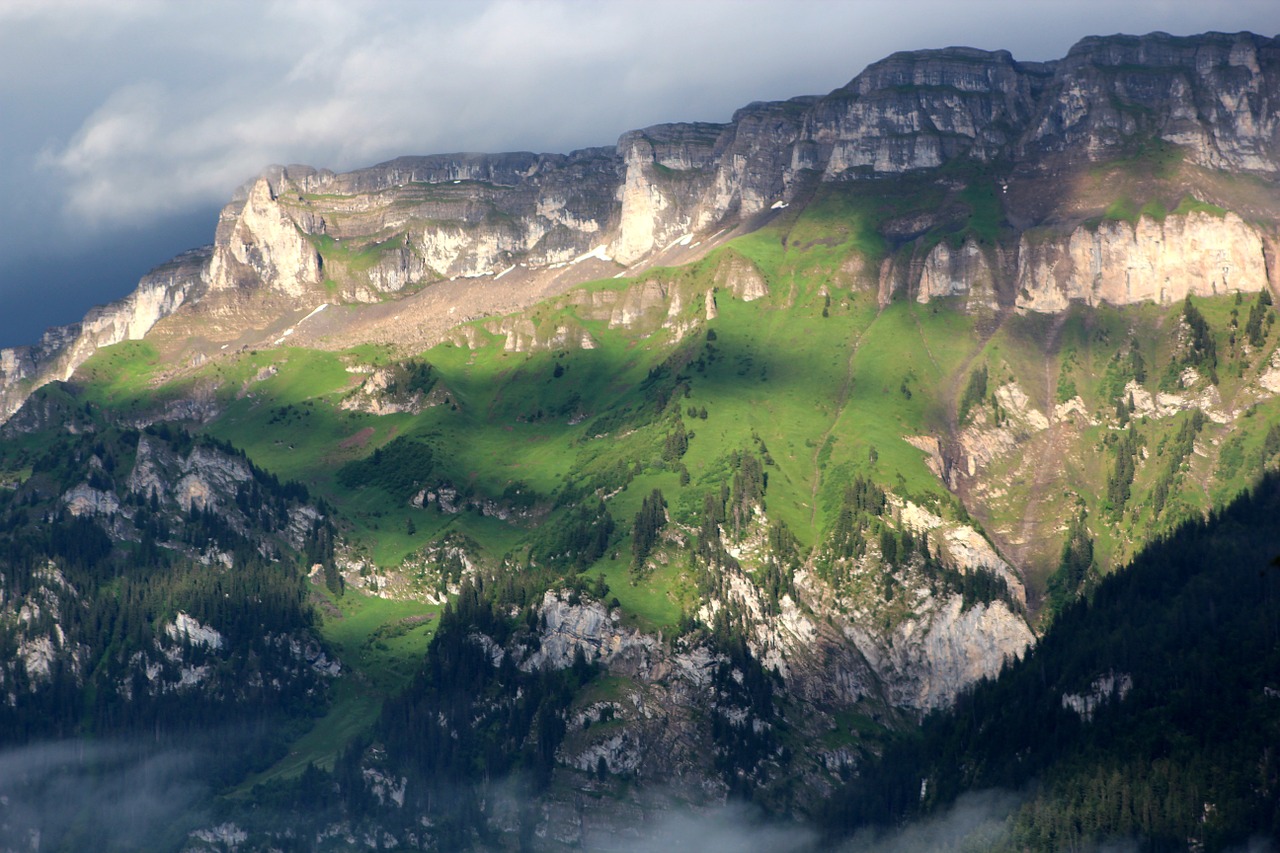 Interlaken, Alpių, Kalnai, Saulė, Šviesa, Žalias, Nemokamos Nuotraukos,  Nemokama Licenzija